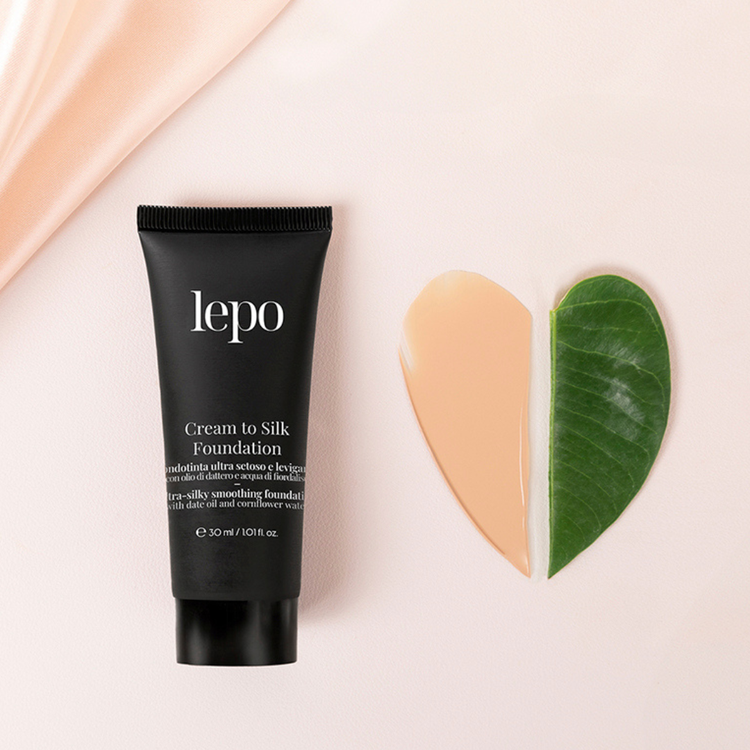 Cream to Silk Foundation mit Dattelöl und Kornblumenwasser 30ml