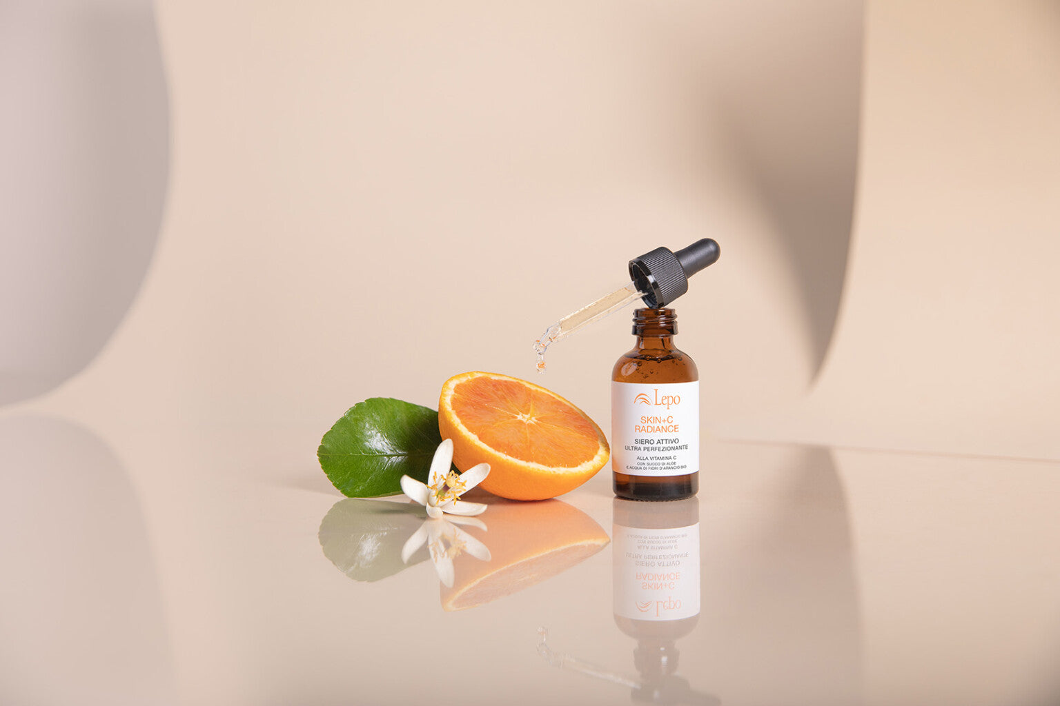 Aktives Serum  Ultra perfektionierend mit Vitamin C mit Aloe-Saft und Bio-Orangenblütenwasser  20ml