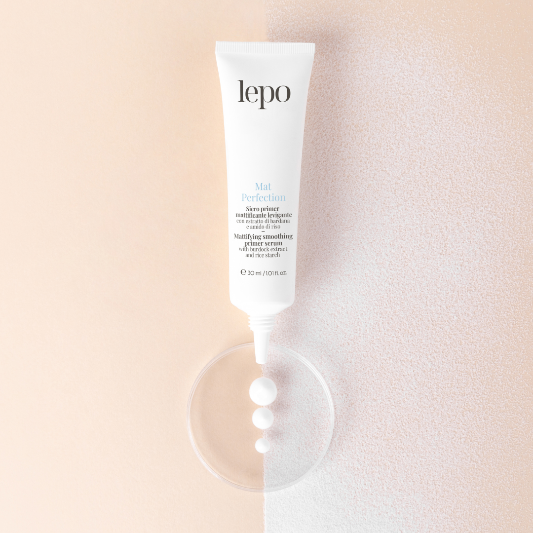 MAT PERFECTION Serum-Glättungs-Mattierungsgrundierung mit Klettenextrakt und Reisstärke  30ml